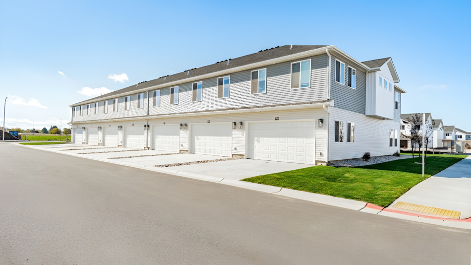 04-Fiona-Exterior-Edited