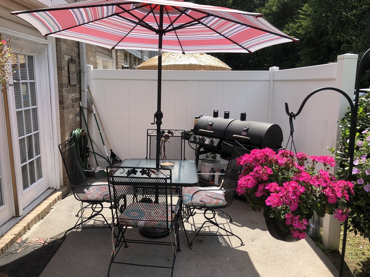 stonebrookeexterior5 Grocapitus